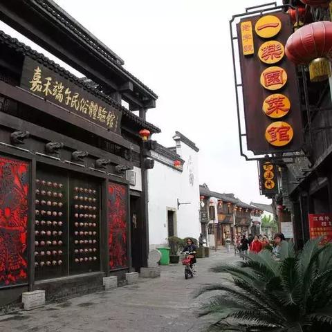 乐高最新广告，科技与乐趣完美融合，无限创意触手可及